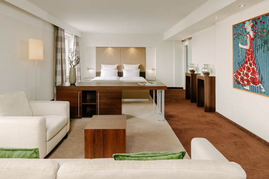 Übernachtungsgutschein Hotelzimmer mit Fenster